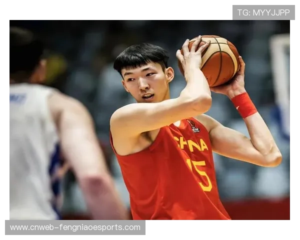 周琦内线统治力尽显，71.4%命中率护框