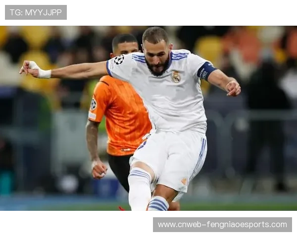 八连胜登顶之路：解析皇马下半程状态爆发的关键因素